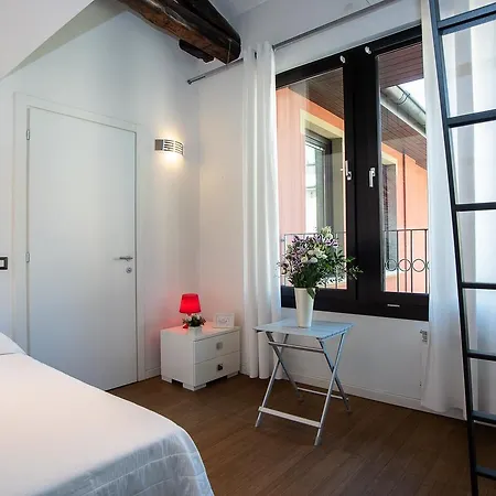 Living La Casa Dell'architetto * Monza